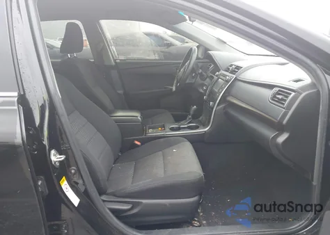 2017 Toyota Camry Le из США, поврежденный, VIN 4T1BF1FK2HU781738